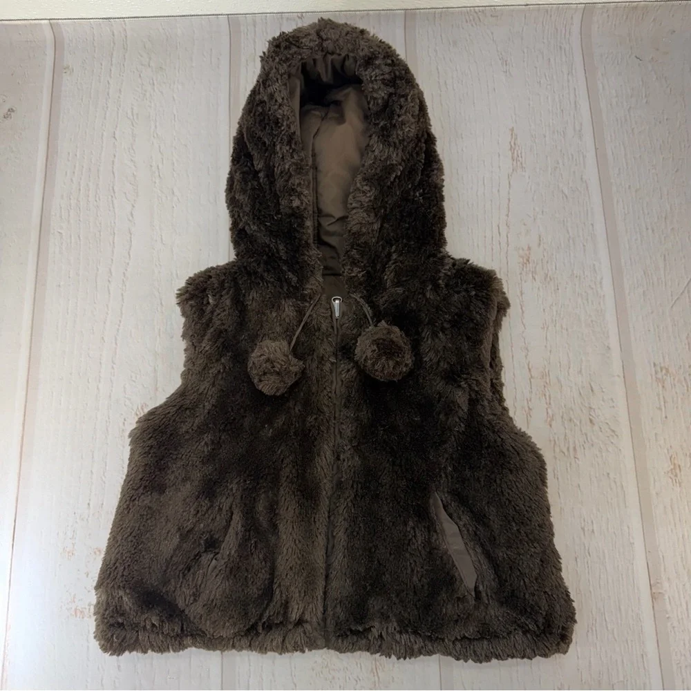 Y2K Faux Fur‎ Hooded Puffer Vest Girls Size 4/5 Brown Pom Pom Winter